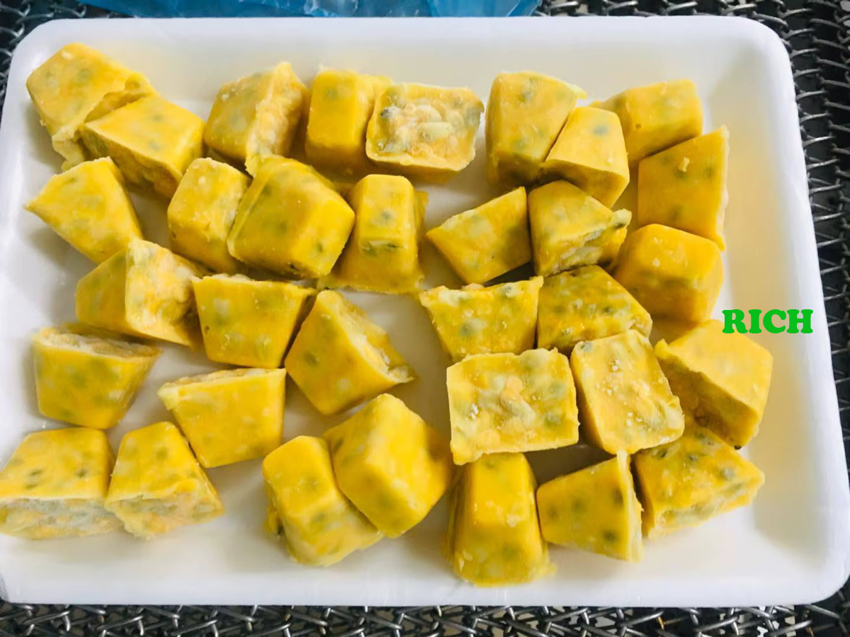 Frozen Passion Fruit Seeds